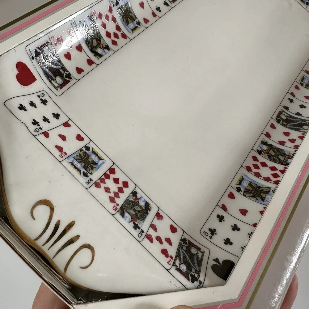 New NIB Queens CUT FOR COFFEE‎ Card Deck Bridge Bone China 11 3/4